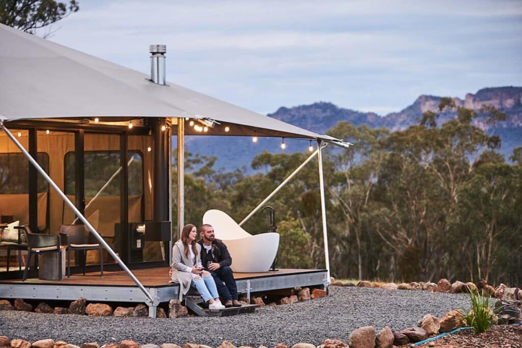 Couple-on-deck-1024x683